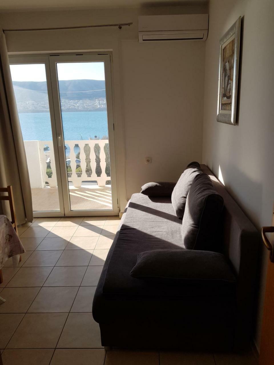 Snjezana Apartment *