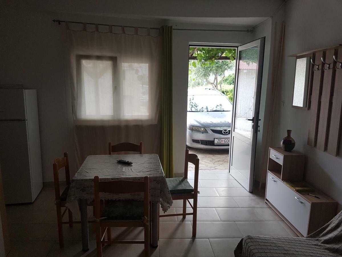 Snjezana Apartment *